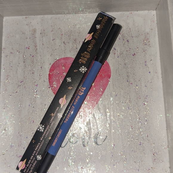 URBAN DECAY LIMITED EDITION ROBIN EISWATERPROOF EYELINER PENCIL - Picture 2 of 2